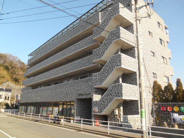 ペルレ金沢文庫