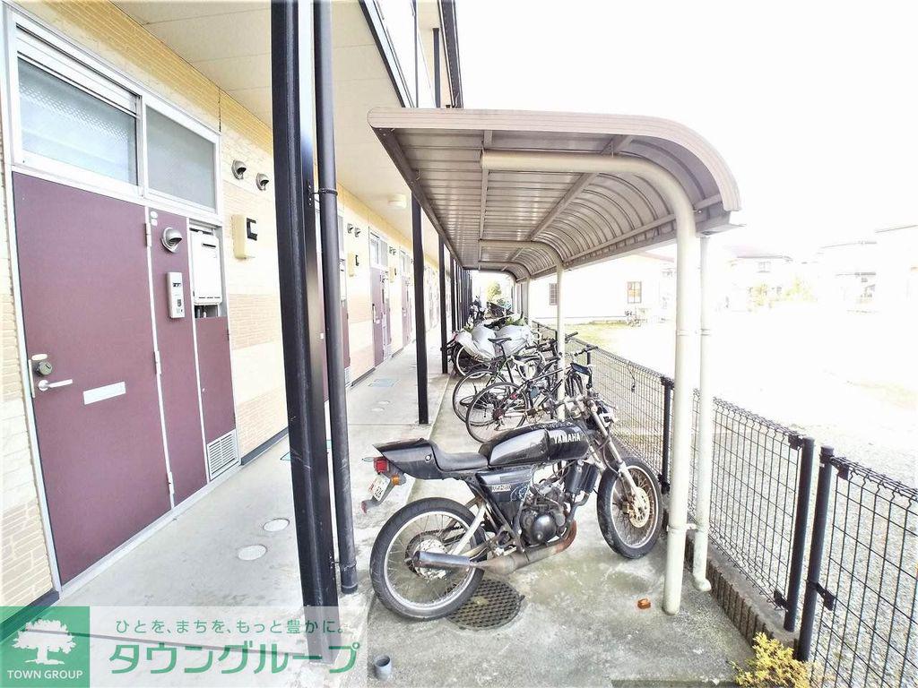 レオパレスイーストV