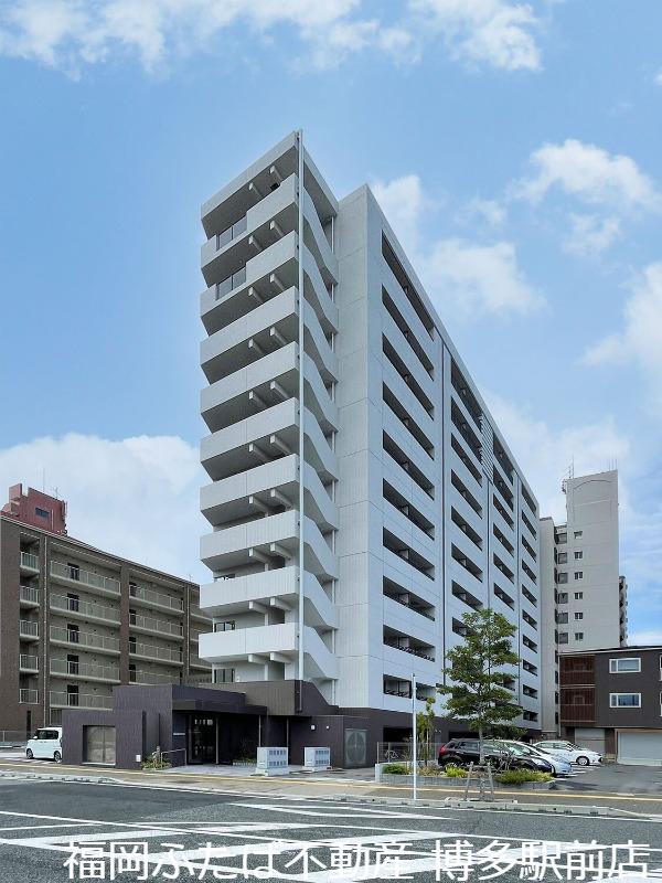 タワーズ香椎駅前