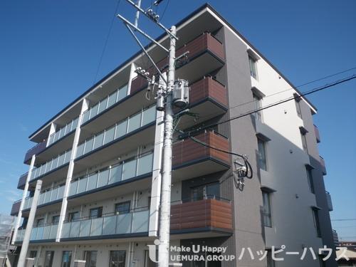 アンジュール