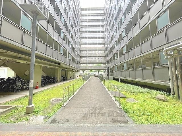 山科市営1棟(1LDK/5階)の外観写真