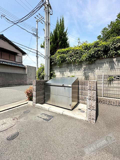 カレント・レジデンスII