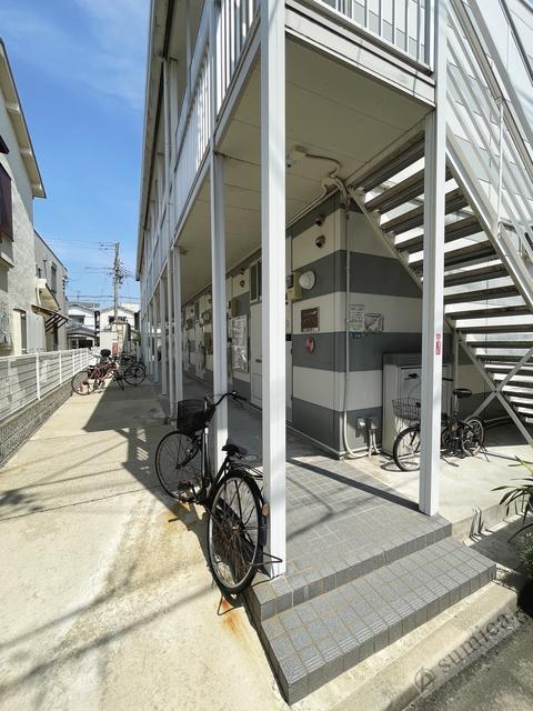 レオパレスパリワール