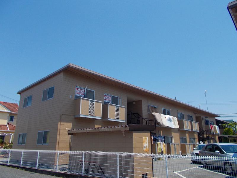 中尾弐番館B棟(3DK/1階)