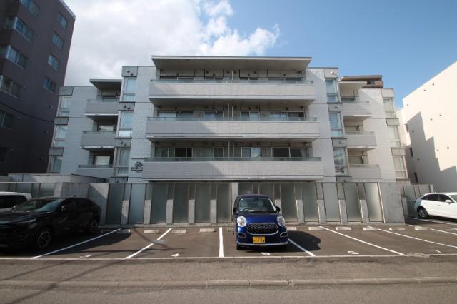 PRIME COURT平岸