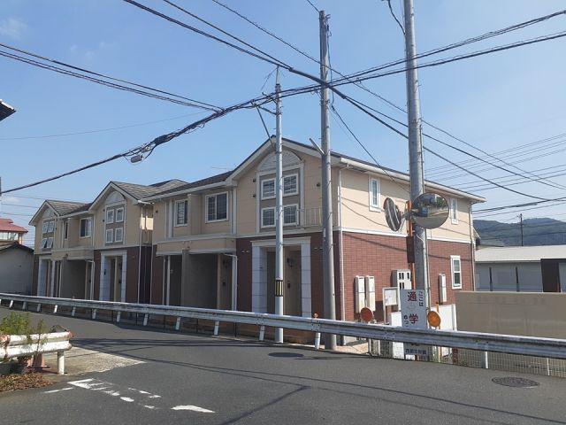 ハピネス小田中B(1LDK/2階)