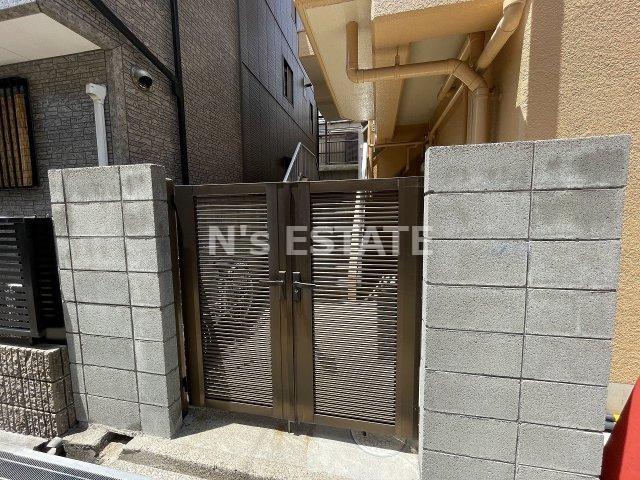 セビーヌ鷹取