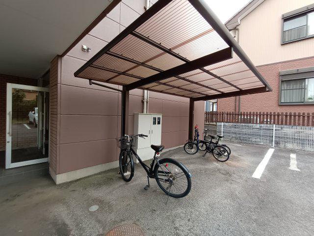 エトワール栄