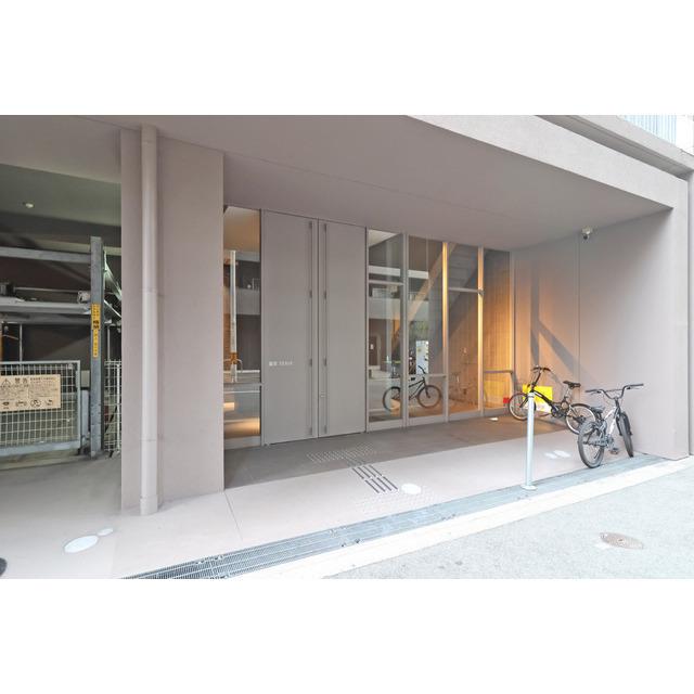 是空NAMBA NISHI