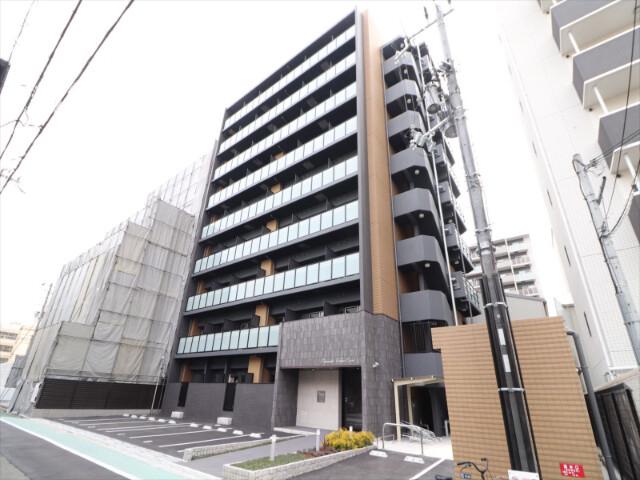 プレサンス江坂クォーレ