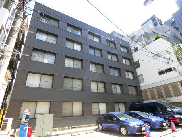 麹町三丁目ハウス
