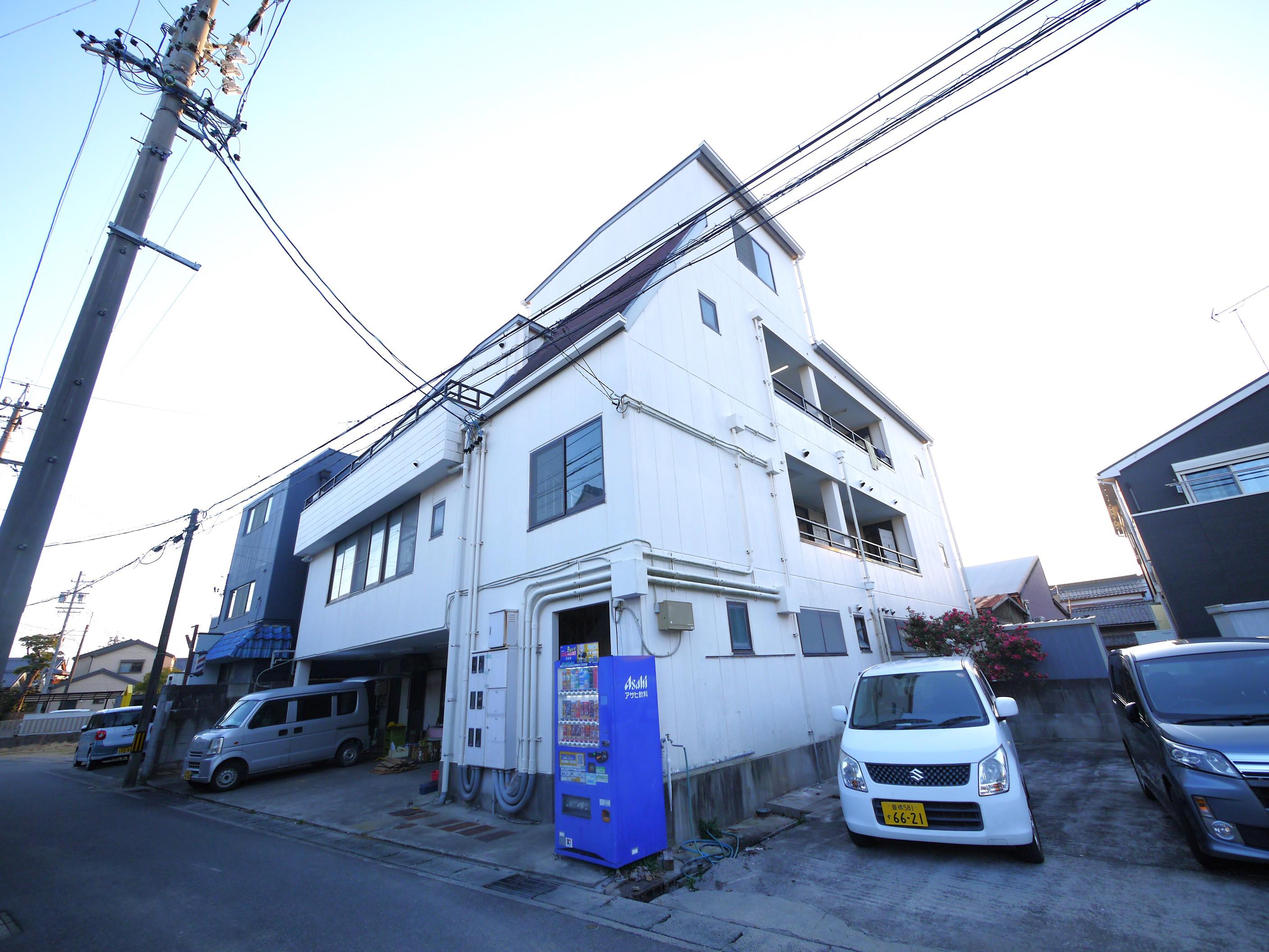ザ・ベース蒲郡