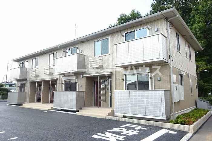 アクシア