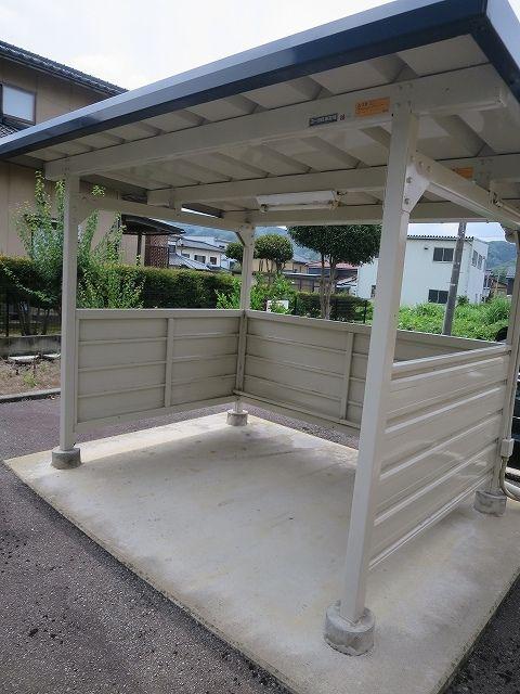サンパティークIV