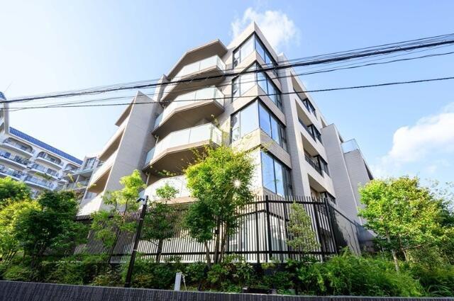 イニシア高輪プレシアスコート