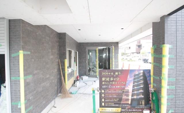 アヴェーレ早苗町