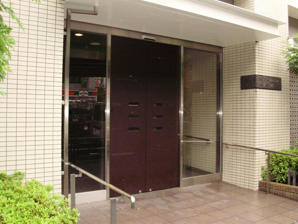 PARK FLATS GINZA イースト