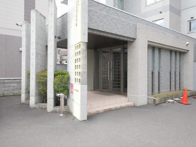 リライエンス円山