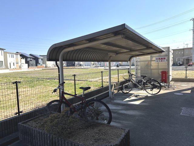 サンテ・レザンジュ A棟