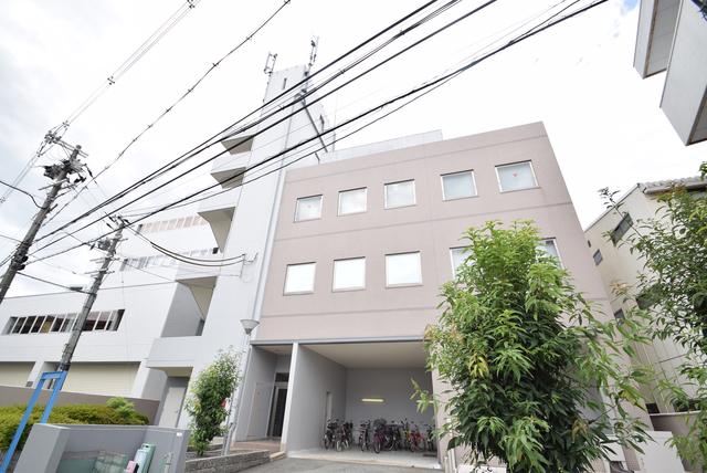 メゾン中央
