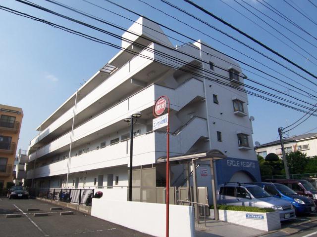 イーグルハイツ