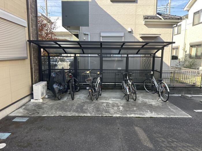 カーサソラーレB棟