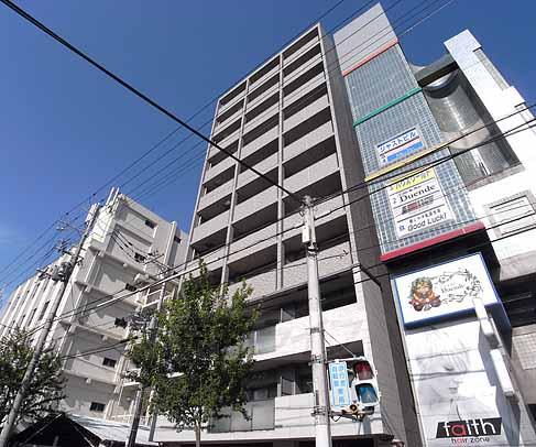 エスリード西大路駅前