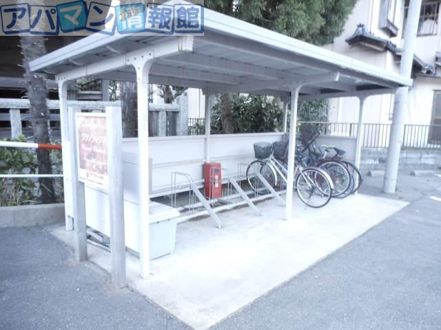 グランシャリオ