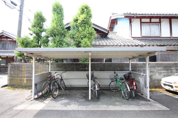 CRESTSQUAREI・II