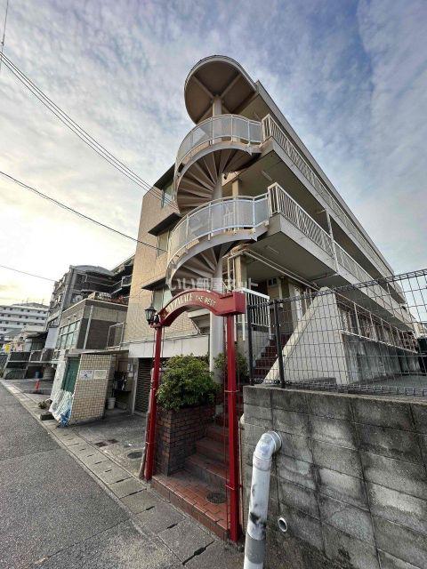 サニーパレスザウエスト