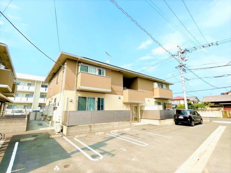 スカイブルーA棟