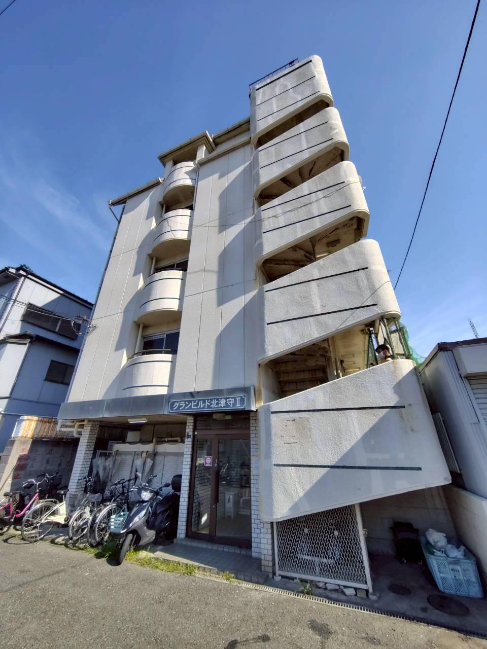グランビルド北津守II
