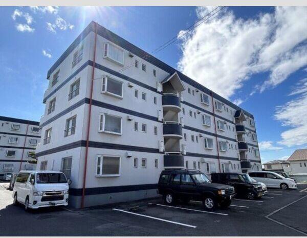衣浦マンション B棟