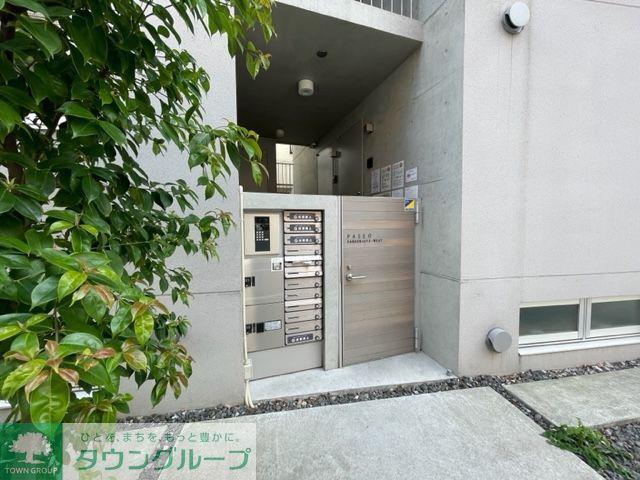 PASEO SANGENJAYA イースト ウエスト