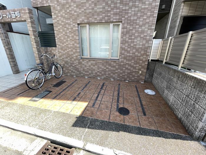 リール苗町