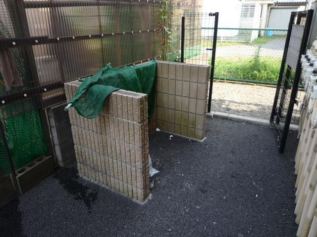 西武新宿線 新所沢駅 徒歩10分 2階建 築20年