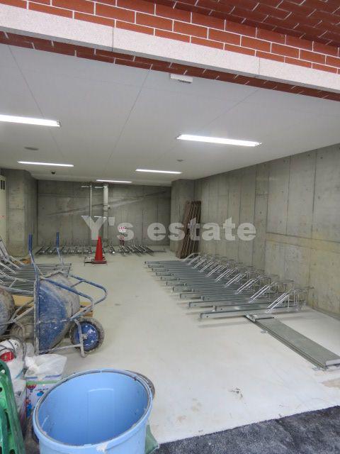 ラグゼ布施駅前