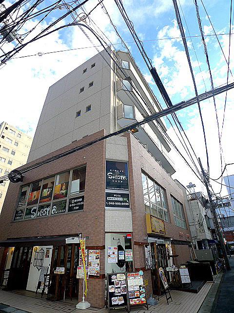 レディースコート南越谷