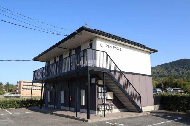 フレグランス B棟