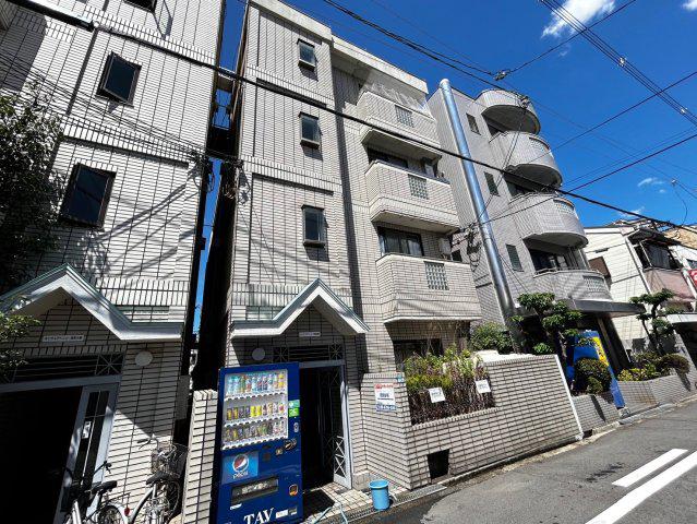 キングスアベニュー流町B棟