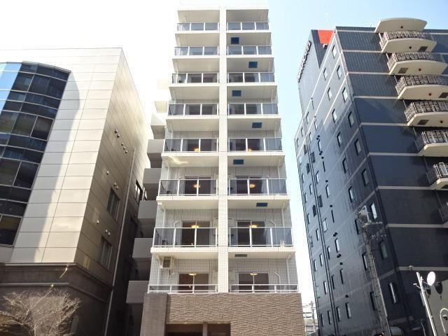 MARK FIELDS