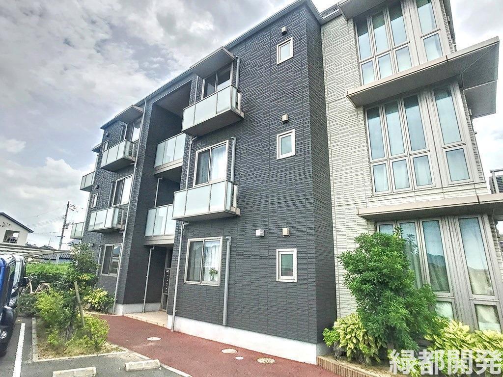 シャーメゾン アイシス