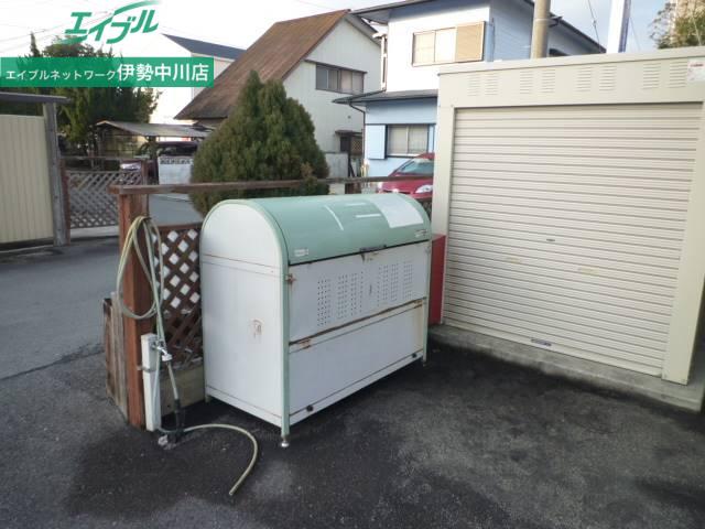 メゾンYOU A棟