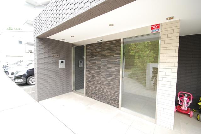 東急田園都市線 たまプラーザ駅 徒歩7分 4階建 築17年