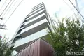 東京都調布市布田の建物