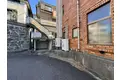 神奈川県横浜市磯子区岡村の建物
