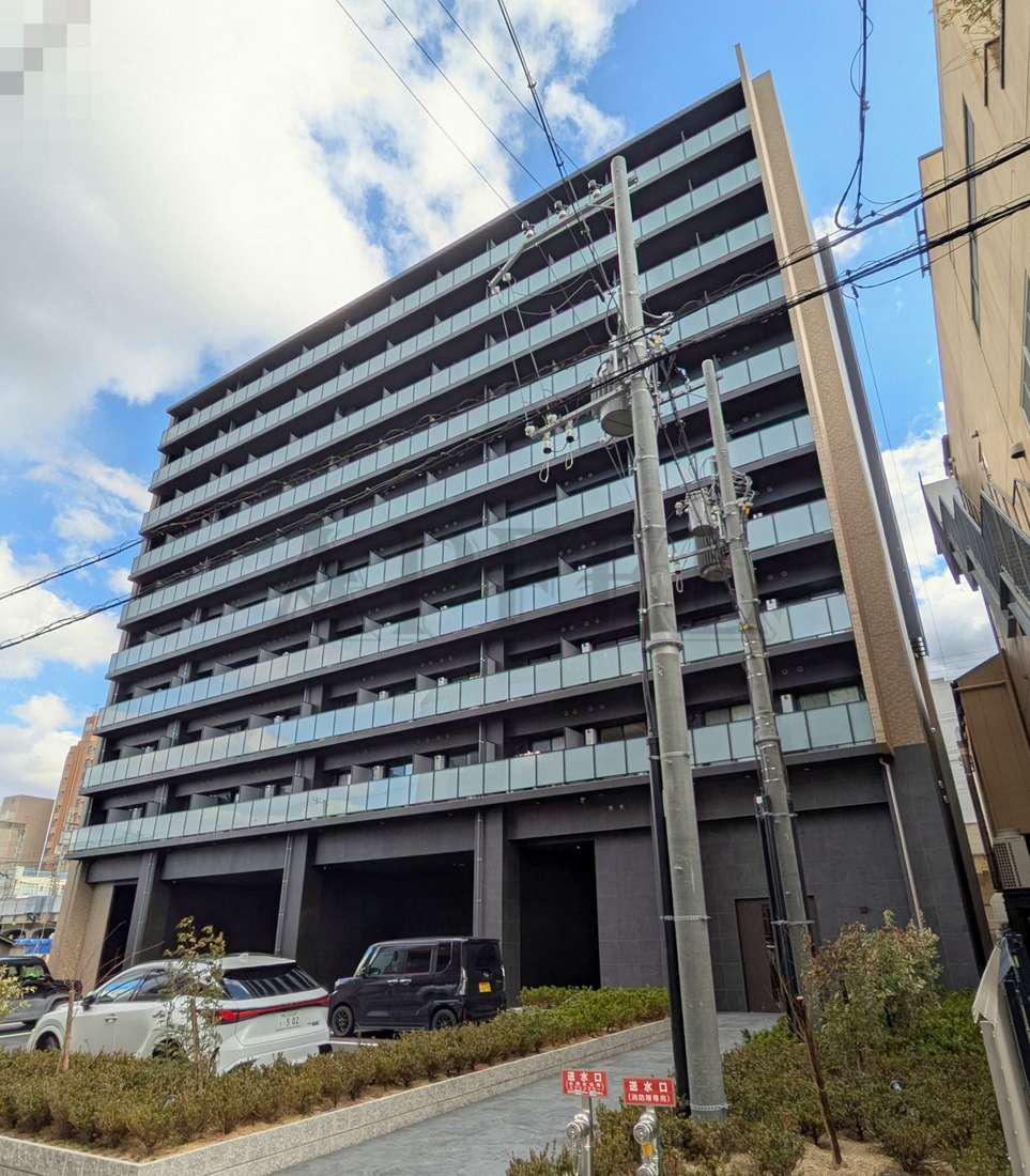 LIVIAZ OSAKA VERITE