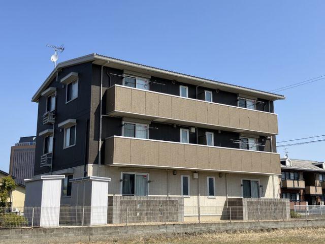アンジュール