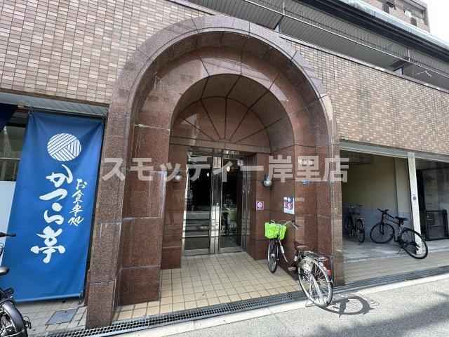 地下鉄四つ橋線 玉出駅 徒歩1分 8階建 築41年