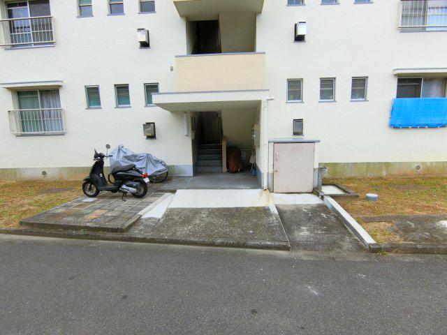 公団狭山13棟